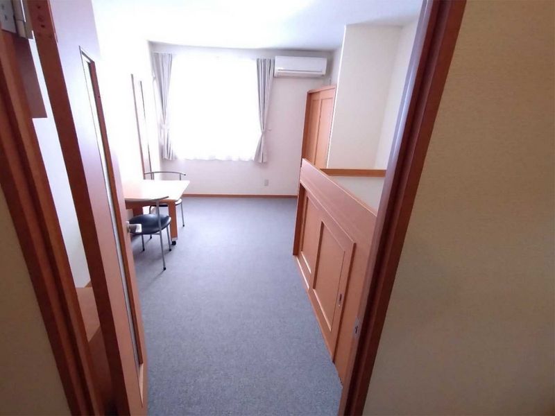 レオパレスＶｉｎｇｈｔＳｉｘ 居間