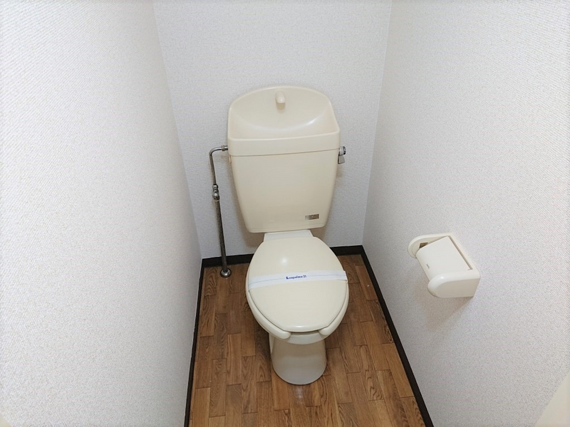 leopalace Sunrose A Toilet