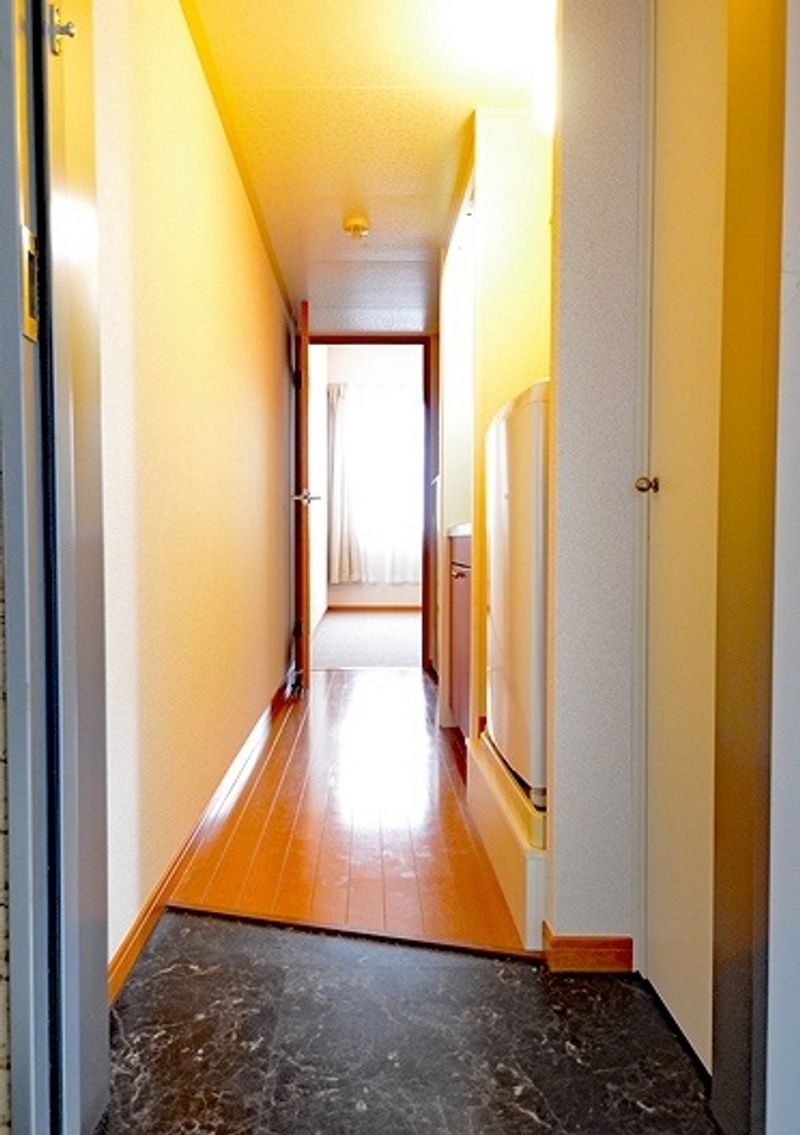 leopalace Viento Entrance