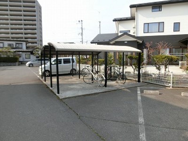 レオパレス長根Ａ 共用部分