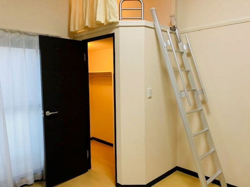レオネクストクレストタウンＥ 収納
