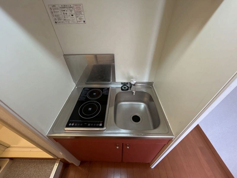 レオパレスイターナル キッチン