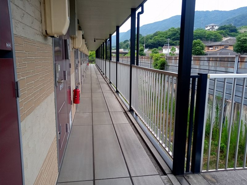 レオパレスサニーコート大町 玄関