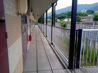 レオパレスサニーコート大町 玄関