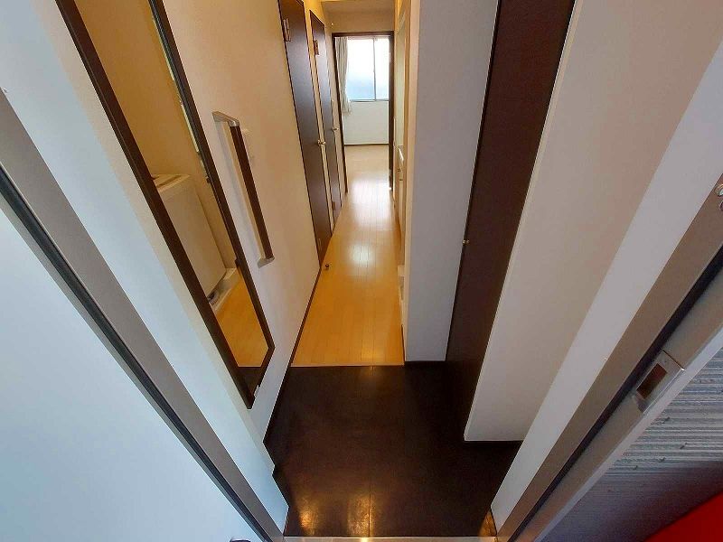 CLEINO MIKI Nishi Shinjuku Entrance