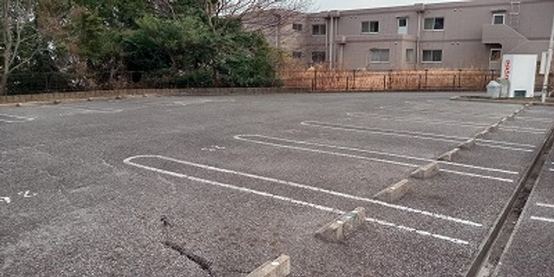 レオパレス半田東Ａ 駐車場