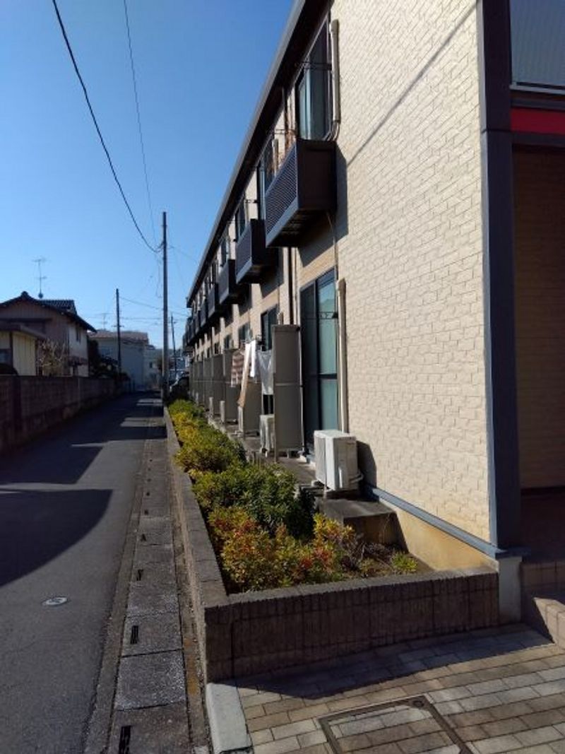 レオパレスフルール 庭