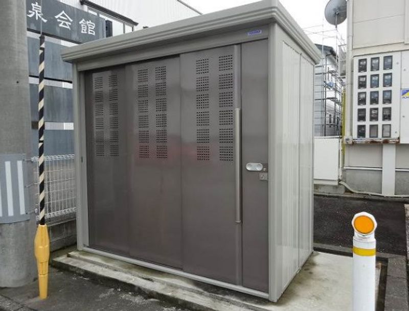 レオパレス山王 庭