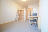 レオパレスカーサ　ウィステリア 居間