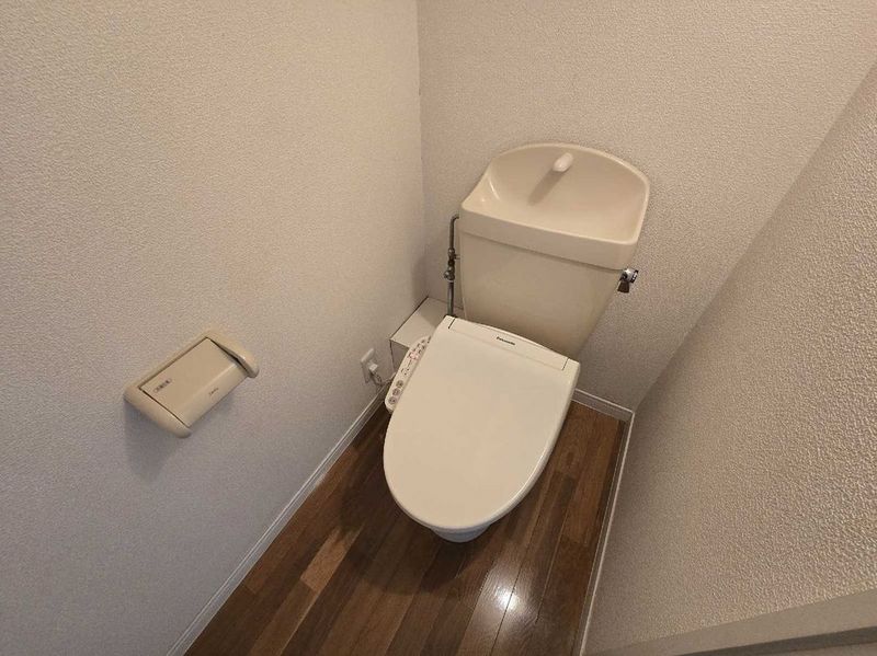レオパレスふなとやま トイレ