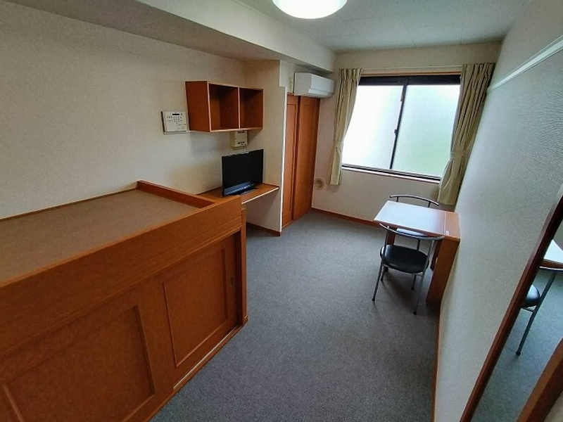 leopalace Fueki 거실