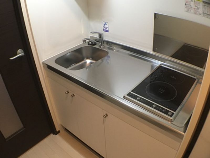 CLEINO Bianca Kitchen
