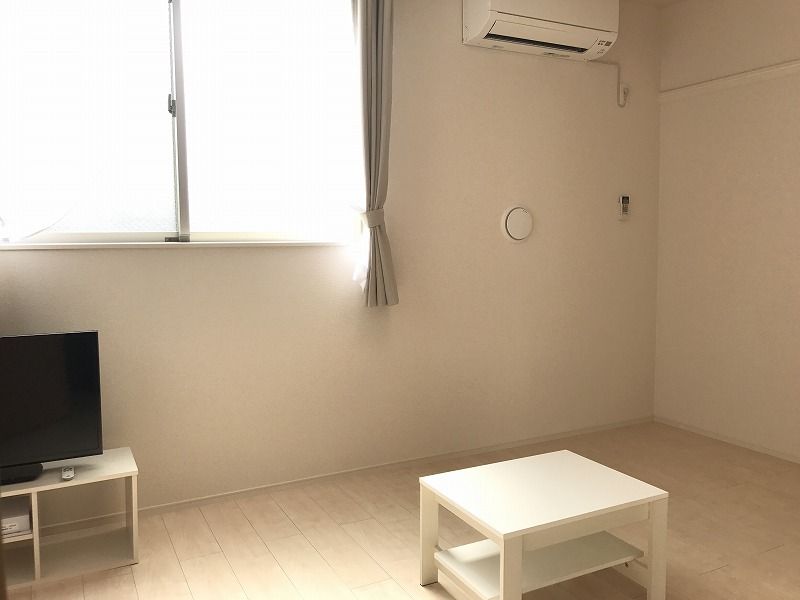 クレイノ志賀屋 居間