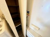 レオパレス和泉 玄関