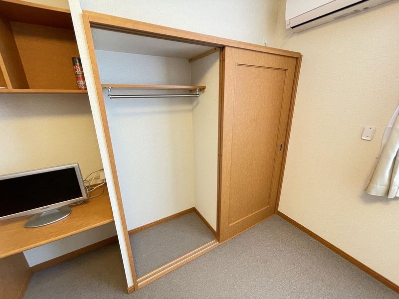 レオパレスＴＫすずめ 収納