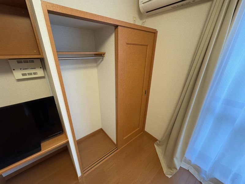 レオパレス隼Ⅱ 収納