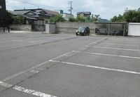 レオパレスカーサＡ 駐車場