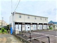 レオパレス富岡 外観