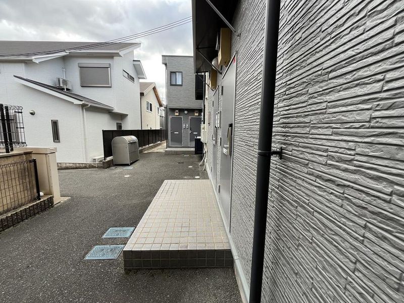 leopalace Hino Other