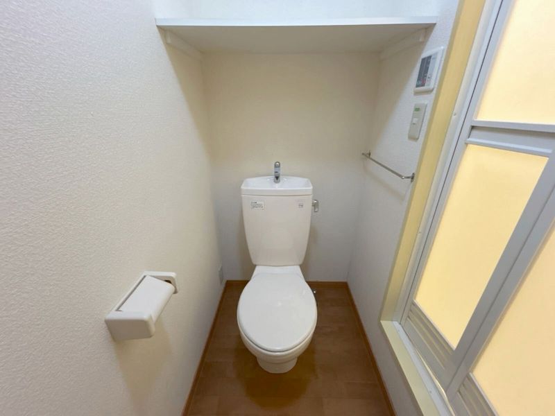 レオパレスＭＯＲＥ トイレ