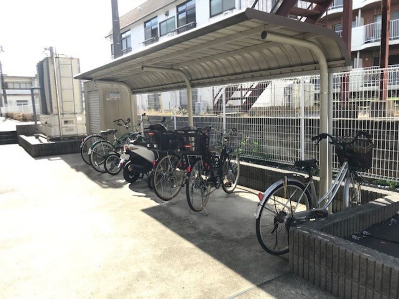 レオパレスエスポアールⅢ 共用部分
