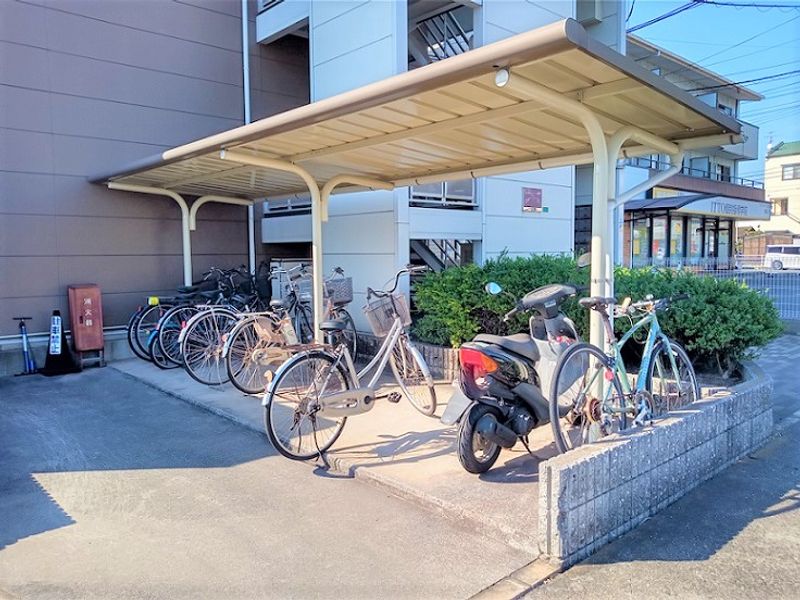 レオパレスアベニュー新涯 共用部分