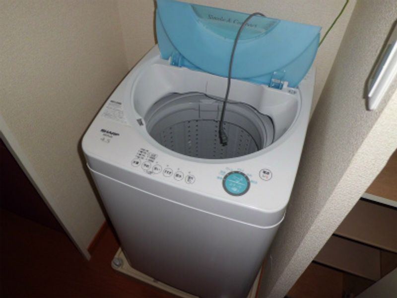 レオパレスＫＩＺＡＷＡ その他