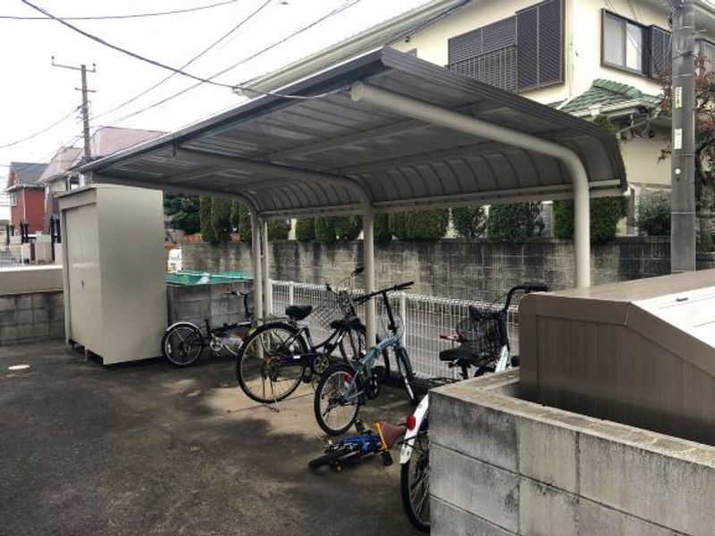 レオパレスミカドＡ 共用部分