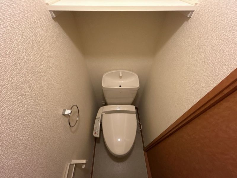 レオパレスセイクレッドヒルズ トイレ
