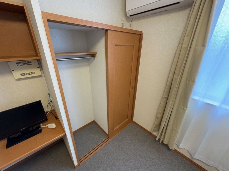 レオパレス隼Ⅱ 収納