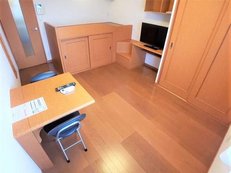 レオパレス紀北なかじま 居間