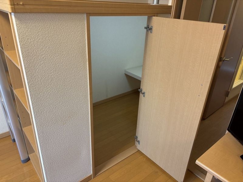 レオパレスブラウンハウス 収納