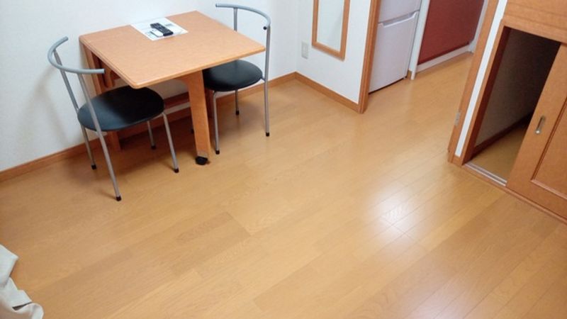 レオパレスプラージュ 居間