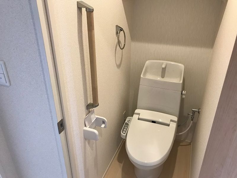 クレイノ寅新田 トイレ