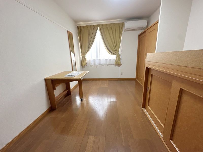 leopalace Pure 거실