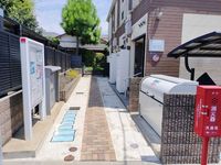 LEONEXT Masa Entrance