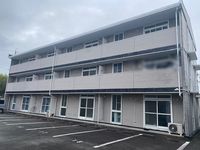 レオパレスＣＲＥＣＥＲ 外観