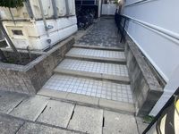 leopalace Y Urasato Entrance