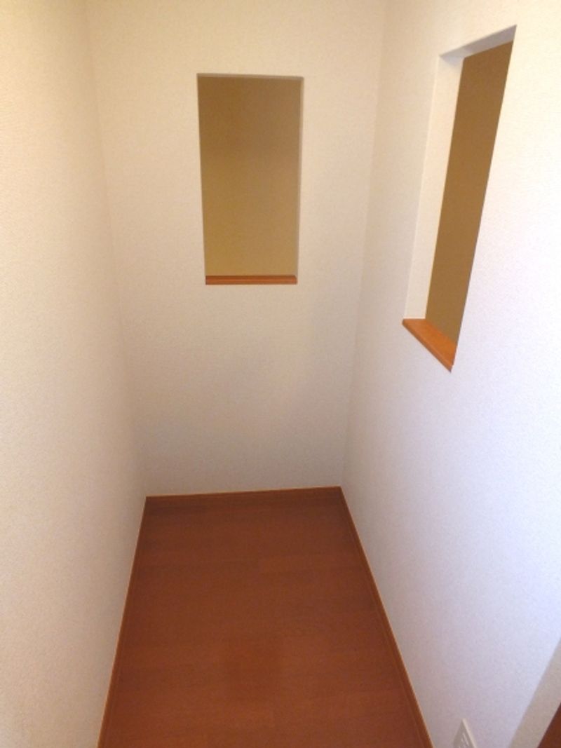 レオパレス若葉 収納