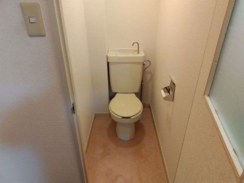leopalace Koutoku Heights Toilet