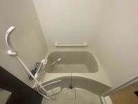 MIRANDA Soleil Bathroom