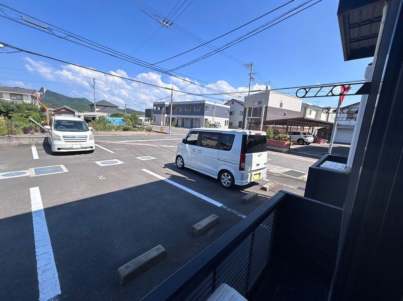 レオパレスダンダンめぐみ バルコニー