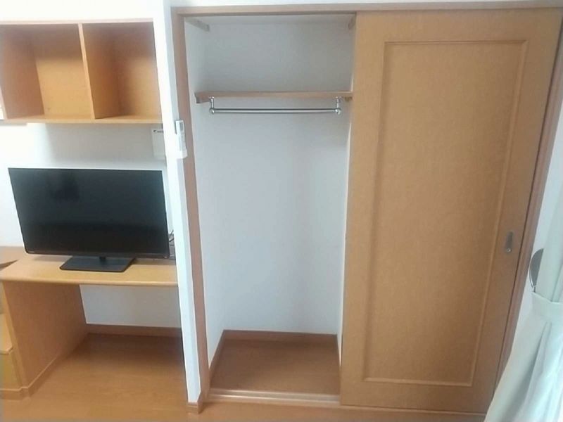 レオパレスＭＡＣＨＩＤＡ 収納