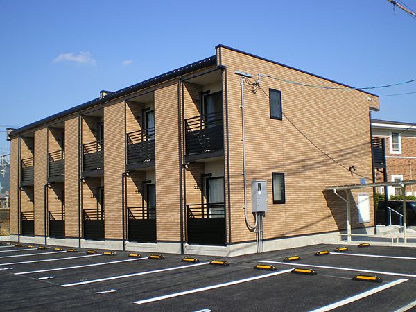 52453 exterior