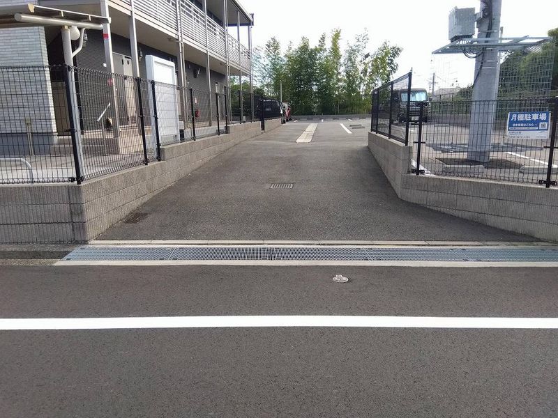 ミランダ錦城 駐車場