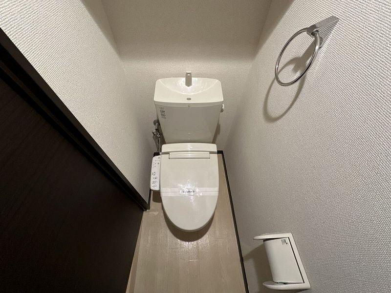 LEONEXT Higashi Mukojima Toilet