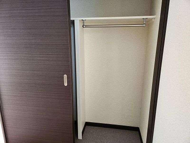 レオネクスト学園前ヒルズ 収納
