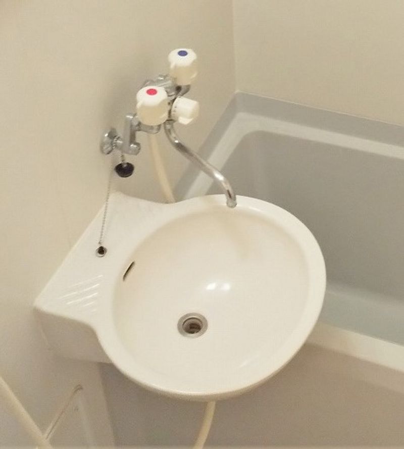 レオパレスＱＢＥ 洗面所