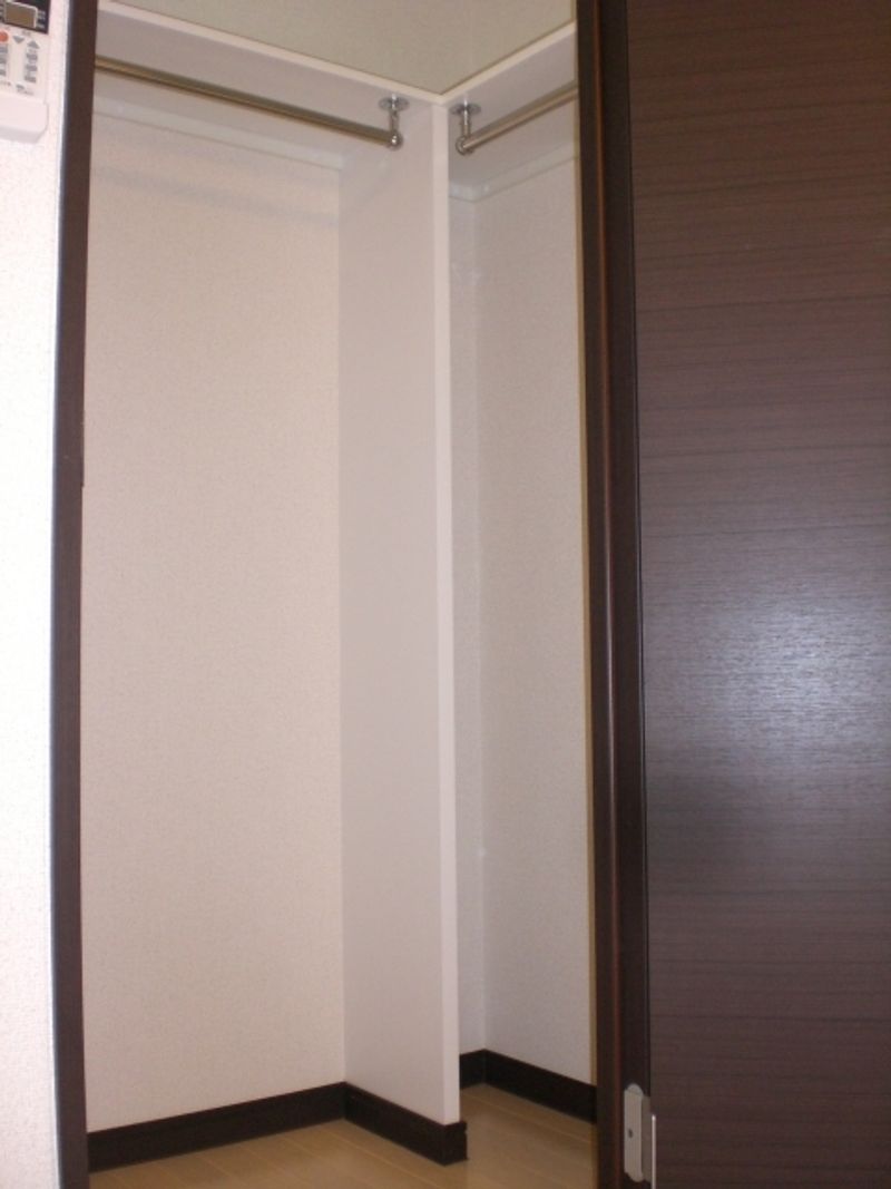 レオネクストやまとⅡ 収納