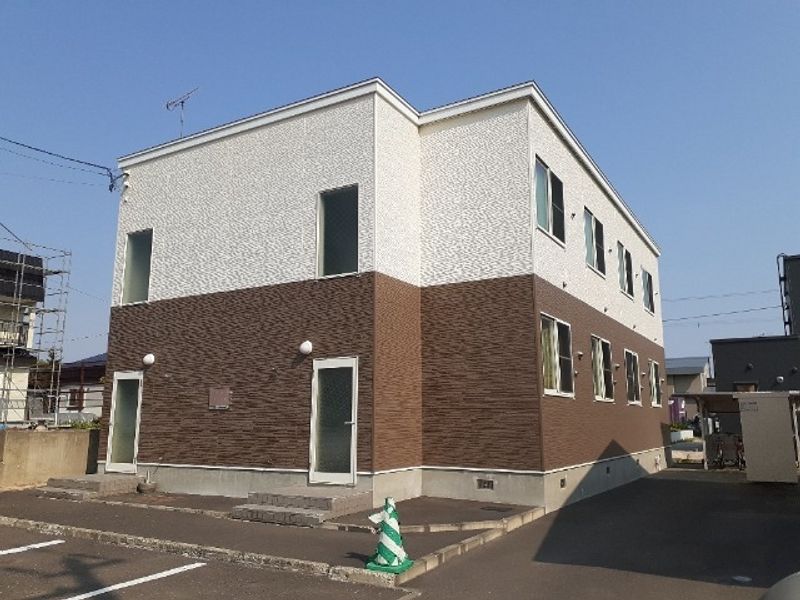 レオパレス岩見沢 外観